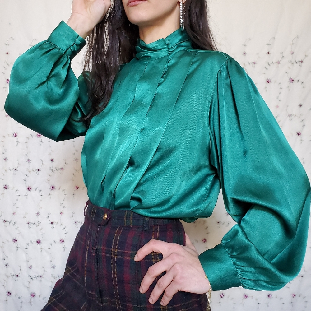 Vintage 80s Emerald Pleated Blouse